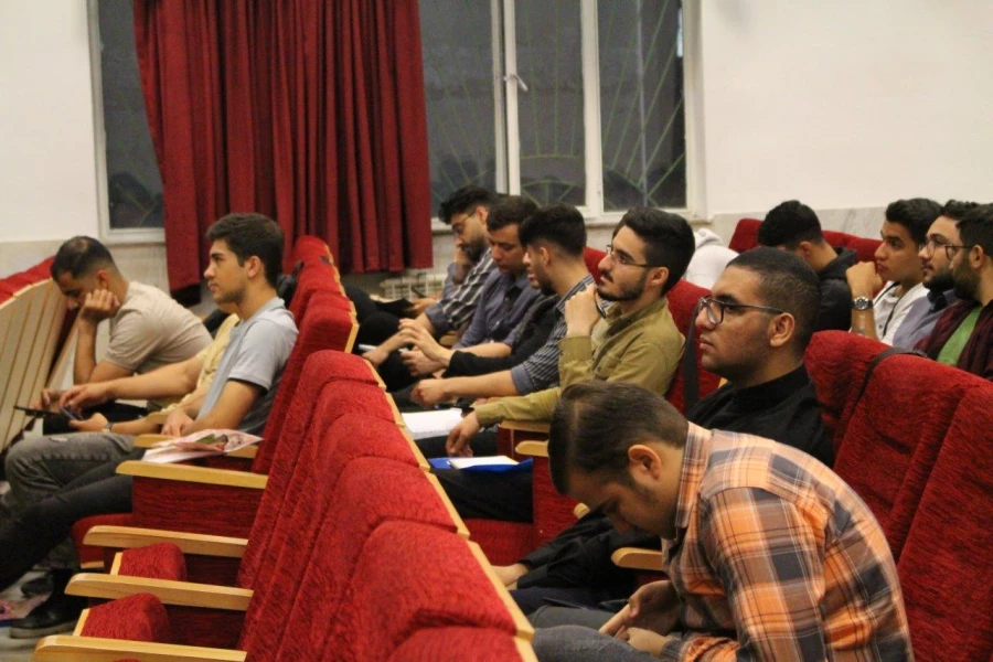 کارگاه شیوه های نوین آموزش با تاکید بر هوش مصنوعی 6