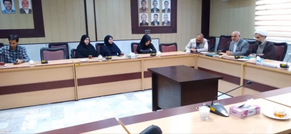 نشست بزرگداشت سالگرد ارتحال حضرت امام خمینی 
 6