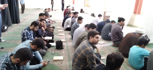 قرائت پیام امام خمینی درباره حضرت علی علیه السلام 3