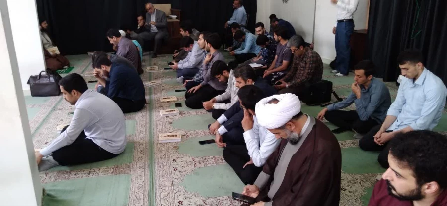 قرائت پیام امام خمینی درباره حضرت علی علیه السلام 5