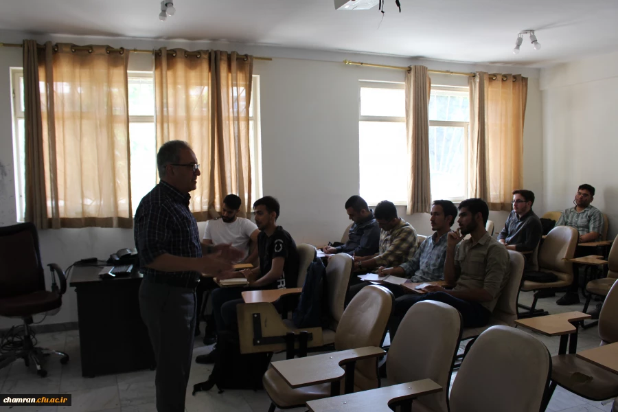 تصاویری از کلاسهای دوره تحصیلی تابستان ۱۴۰۳ 7