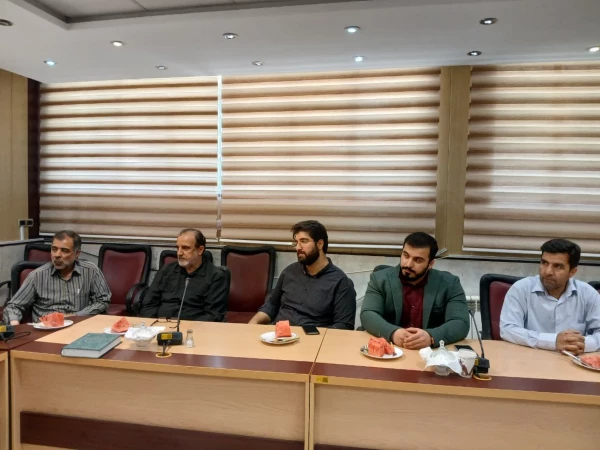 تقدیر و تشکر از کارشناس نهاد نمایندگی مقام معظم رهبری 6