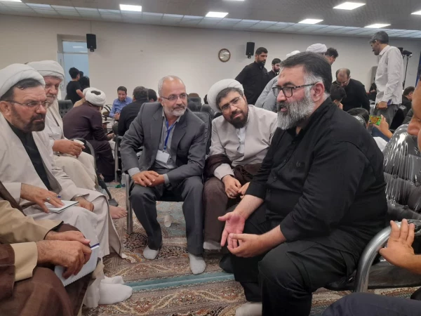 حضور اعضای گروه معارف اسلامی پردیس شهید چمران در گردهمایی سفیران جهاد تبیین 3