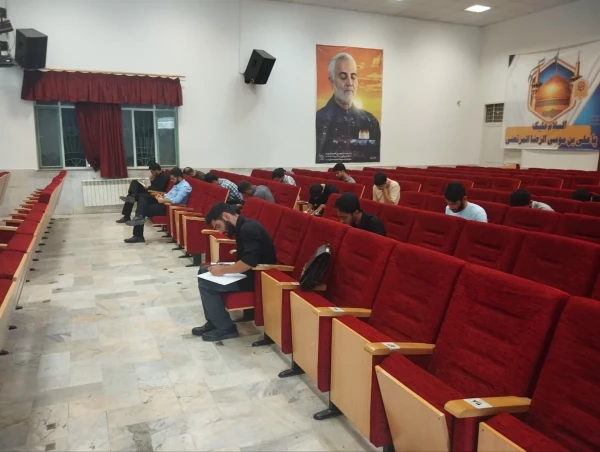 امتحانات پایان دوره تحصیلی تابستان در پردیس شهید چمران 6