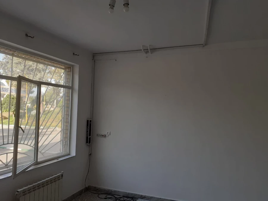 رنگ آمیزی کلاس های درس پردیس شهید چمران 4