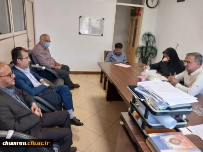 نشست شورای سرپرستان شبانه روزی پردیس شهید چمران