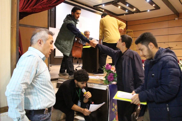 دومین روز ثبت نام از نو دانشجو معلمان  8