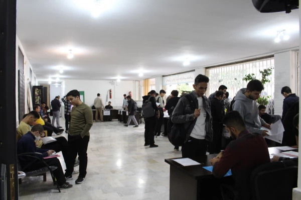 پایان ثبت نام حضوری دانشجویان ورودی جدید مقطع کارشناسی پیوسته  5