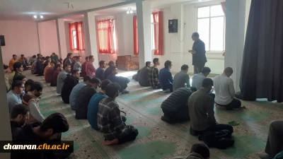 سخنرانی آقای اسدی گرمارودی و توضیح ذکری بعد از نماز