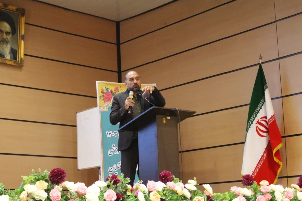 جلسه آشنایی دانشجومعلمان ورودی ۱۴۰۳ پردیس شهید چمران با ساختار و قوانین آموزشی و فرهنگی دانشگاه فرهنگیان 5