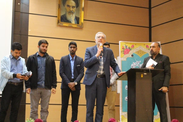 جلسه آشنایی دانشجومعلمان ورودی ۱۴۰۳ پردیس شهید چمران با ساختار و قوانین آموزشی و فرهنگی دانشگاه فرهنگیان 16