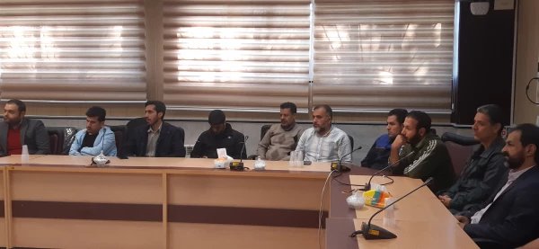 نشست شورای اداری پردیس شهید چمران  8