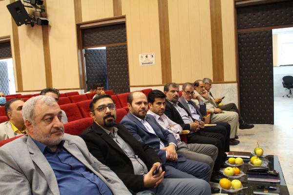 نشست استادان کارورزی 13