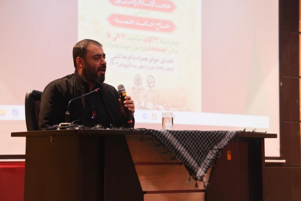 یادواره شهدای دانشجو معلم
 4