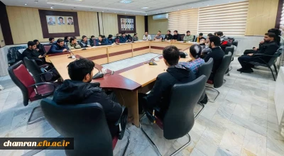 برگزاری کرسی آزاداندیشی به مناسبت روز قانون اساسی
