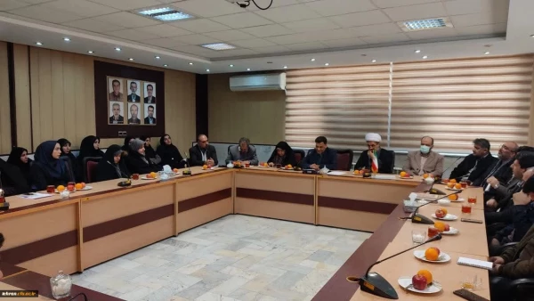 جلسه مشترک شورای اداری استان و پردیس شهید چمران با حضور رئیس استان 4