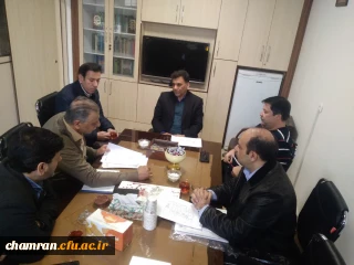 نشست هم اندیشی برای ساختمان جدید در پردیس شهید چمران 
