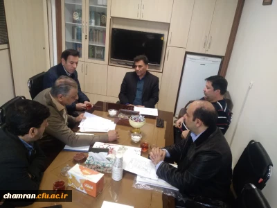 نشست هم اندیشی برای ساختمان جدید در پردیس شهید چمران 
