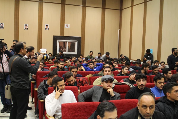 آیین گرامیداشت روز دانشجو در پردیس شهید چمران با حضور وزیر آموزش و پرورش  40