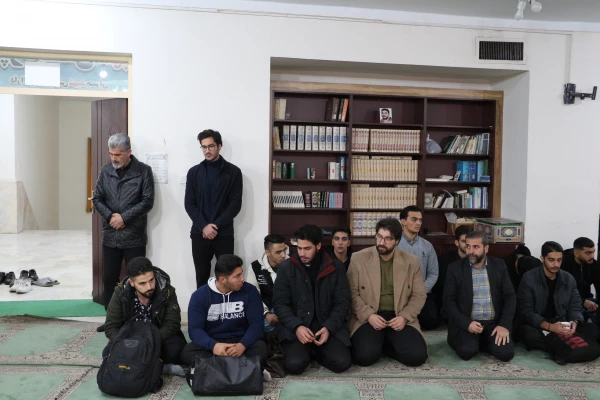 مراسم ترحیم والده مکرمه جناب دکتر محمدابراهیم مرجانی 8