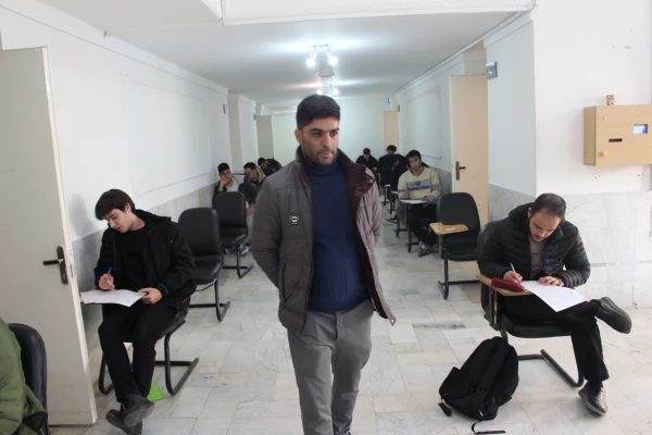 آغاز امتحانات پایان نیمسال اول تحصیلی ۱۴۰۴–۱۴۰۳ 4
