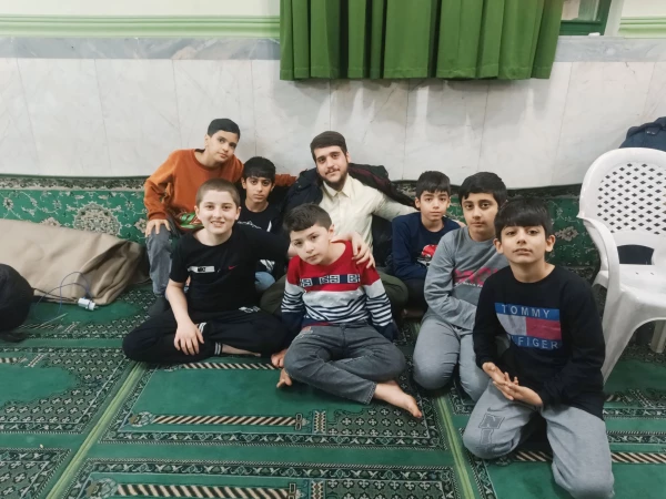 حضور دانشجومعلمان پردیس شهید چمران در اعتکاف دانش آموزی 4