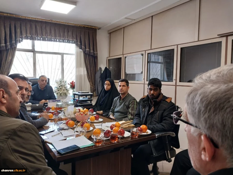 نشست شورای تغذیه پردیس شهید چمران 5