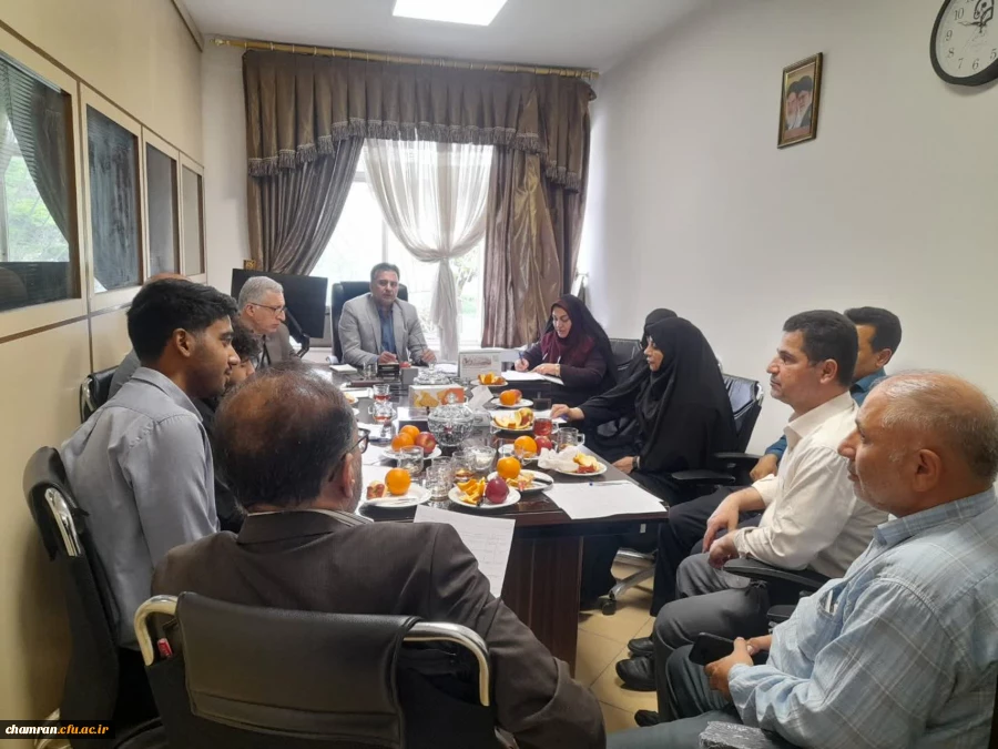 نشست شورای تغذیه پردیس شهید چمران 2