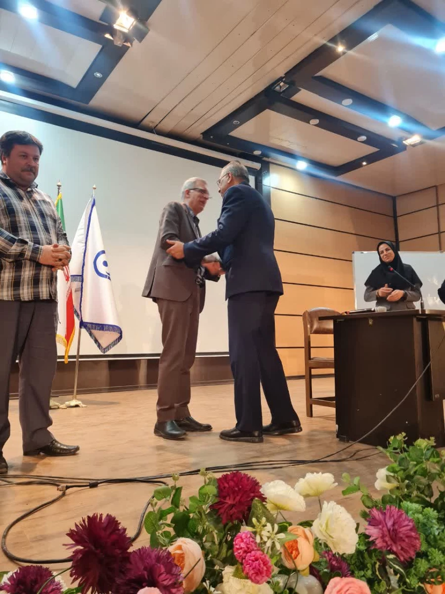 نشست صمیمانه همکاران اداری پردیس شهید چمران 3