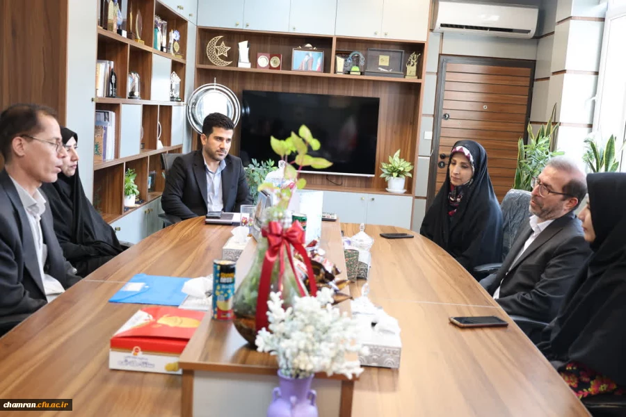 بازدید از مدارس کارورزی وابسته، آموزش و پرورش منطقه ۸ تهران 3