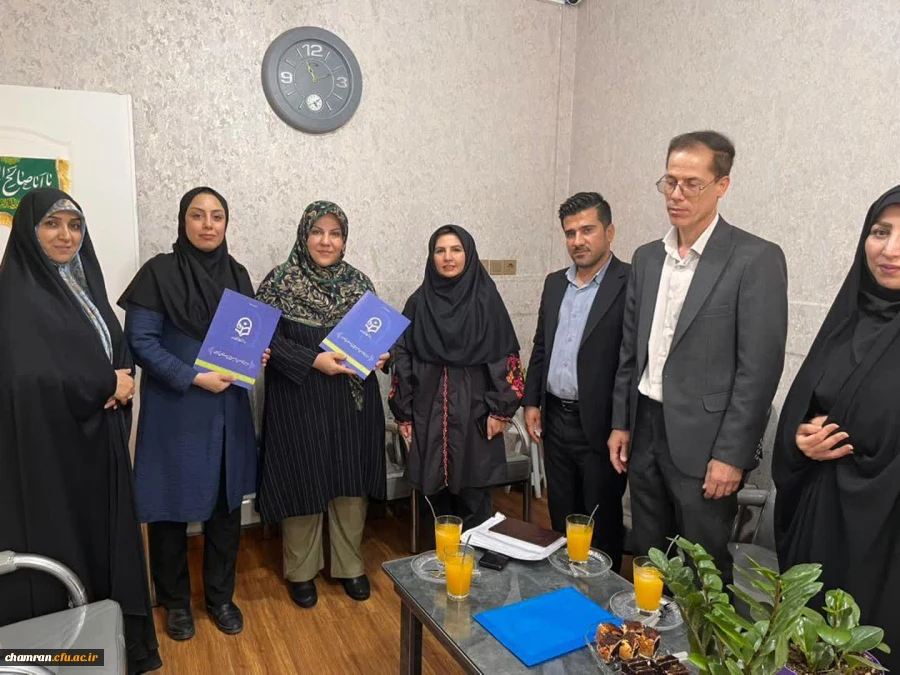 بازدید از مدارس کارورزی وابسته، آموزش و پرورش منطقه ۸ تهران 4