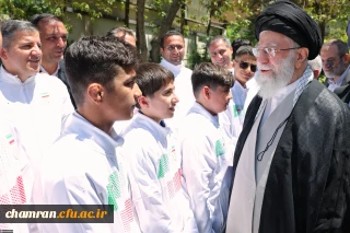 مقام معظم رهبری:

کیفیّت کار در این دانشگاه [فرهنگیان] باید جوری باشد که ساخت «معلّم تراز و مورد نیاز» در آن ممکن باشد و تحقّق پیدا کند