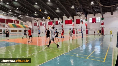 برگزاری رقابت انتخابی دانشجو معلمان پردیسها و مراکز پسر استان تهران در رشته ورزشی والیبال