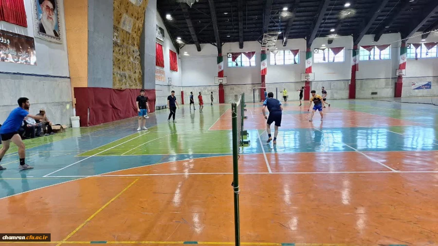 برگزاری رقابت انتخابی و اردو آمادگی دانشجو معلمان پردیسها و مراکز پسر استان تهران در رشته ورزشی بدمینتون 3