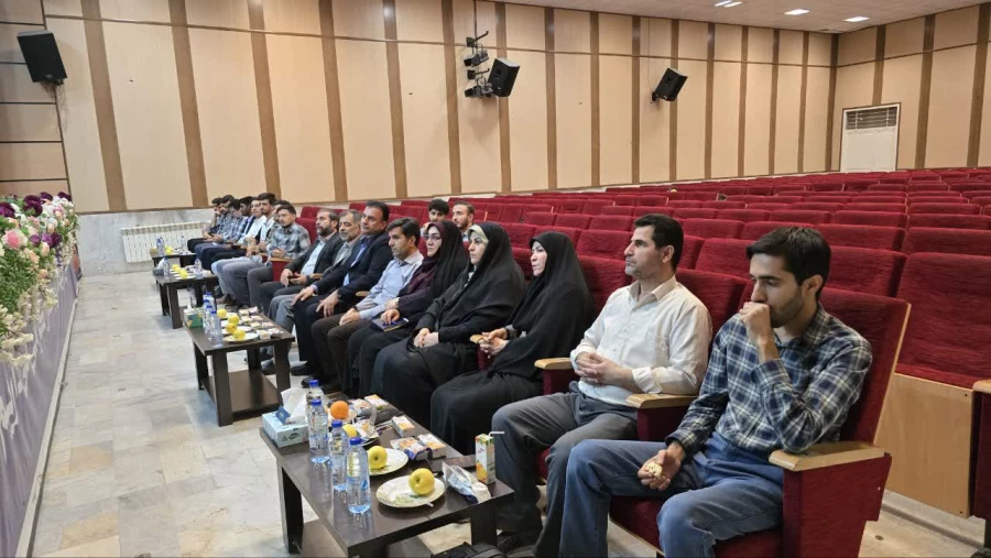 تکریم و معارفه اعضای شورای صنفی پردیس شهید چمران 4