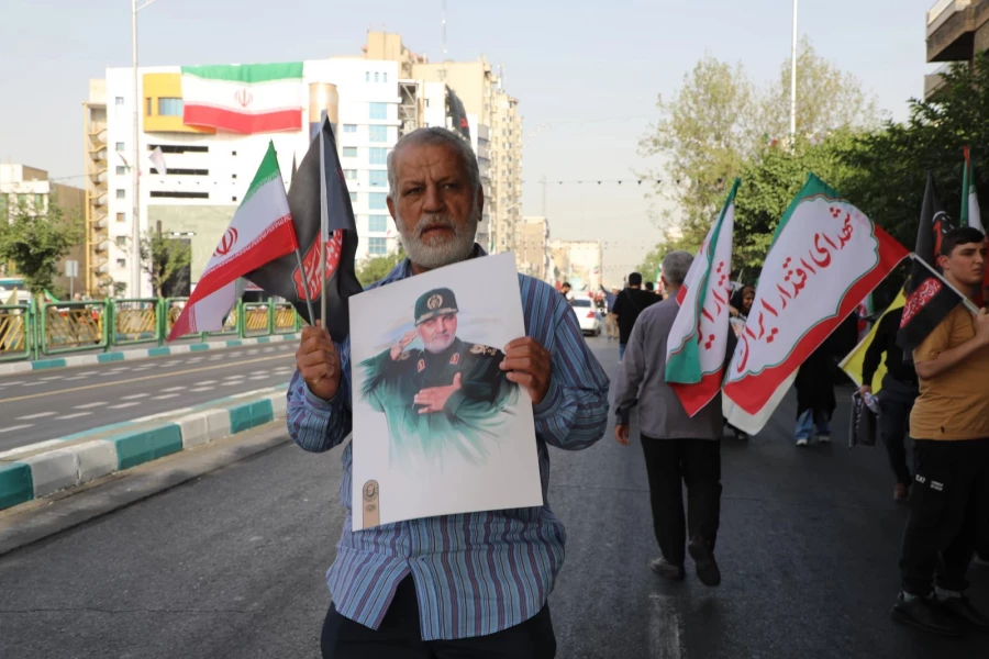 تشییع شهدای جنگ با رژیم صهیونیستی  3