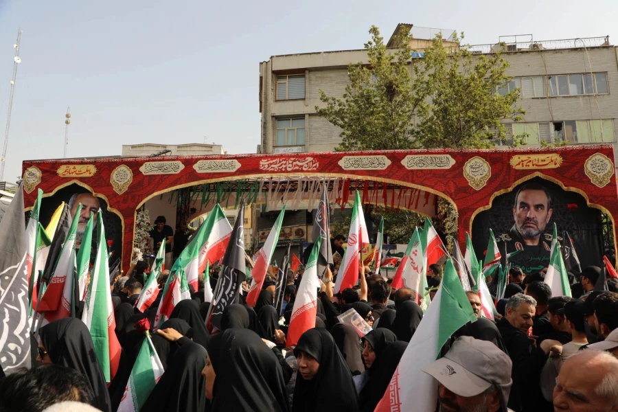 تشییع شهدای جنگ با رژیم صهیونیستی  5