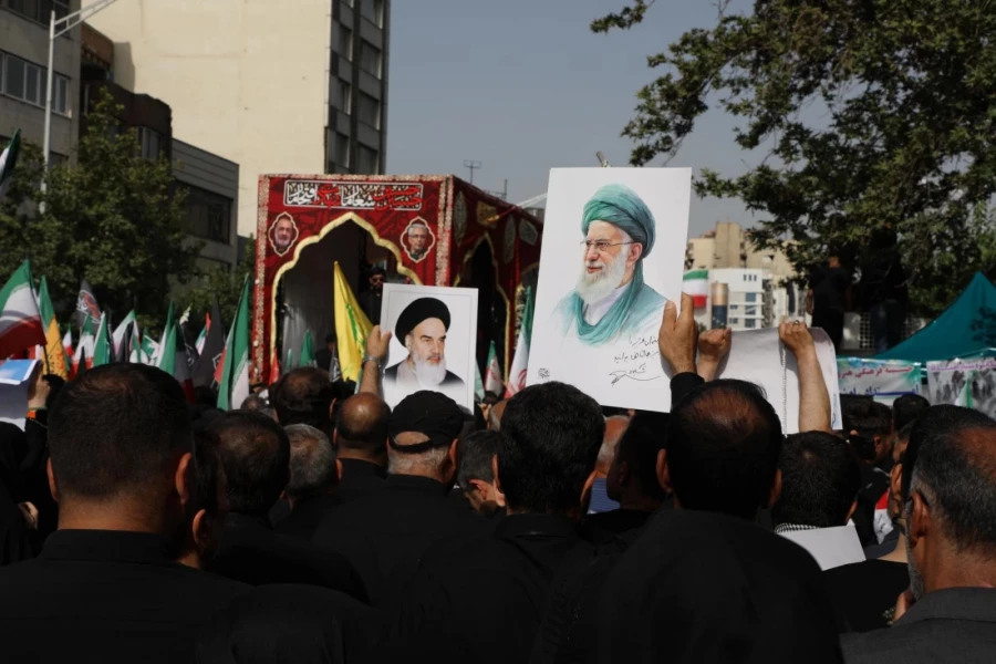 تشییع شهدای جنگ با رژیم صهیونیستی  11