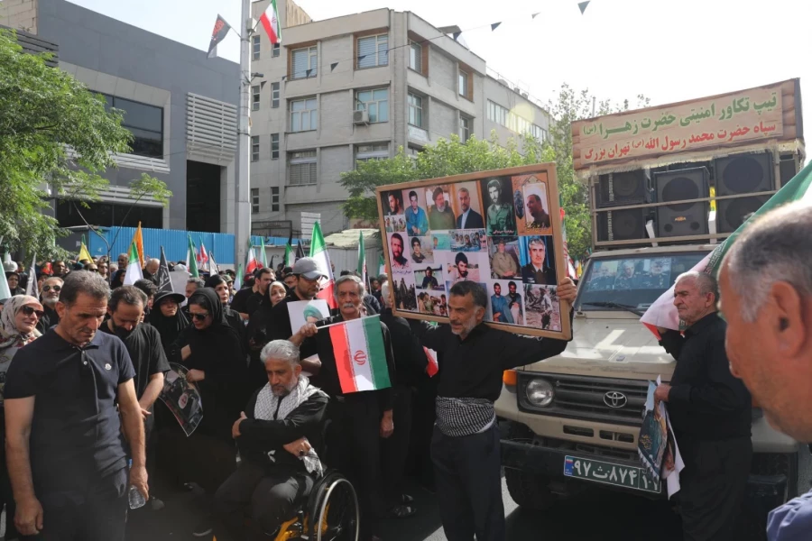 تشییع شهدای جنگ با رژیم صهیونیستی  14