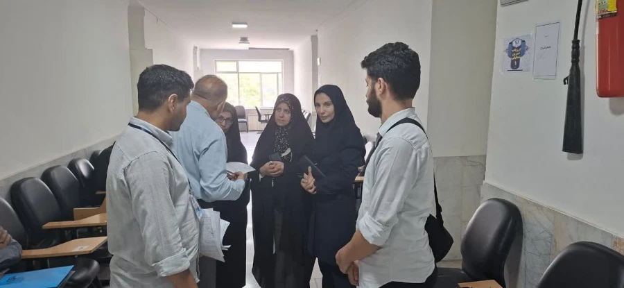 بازدید مسئولان آموزش و پرورش تهران از روند ارزیابی داوطلبان دانشگاه فرهنگیان 5