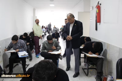برگزاری آزمون عملی داوطلبان رشته آموزش هنر در پردیس شهید چمران 