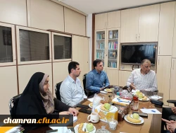 جلسه شورای اداری پردیس شهید چمران 2