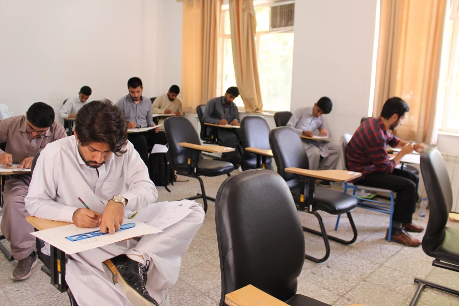 برگزاری آزمون عملی داوطلبان رشته آموزش هنر در پردیس شهید چمران  8