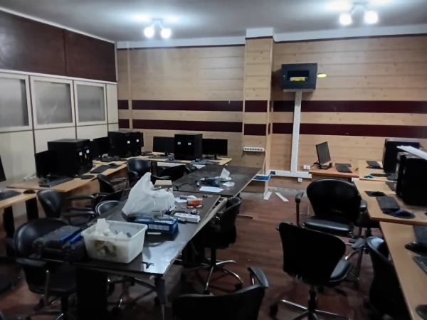 راه اندازی زیرساخت جدید اینترنت اتاق سایت پردیس شهید چمران 6