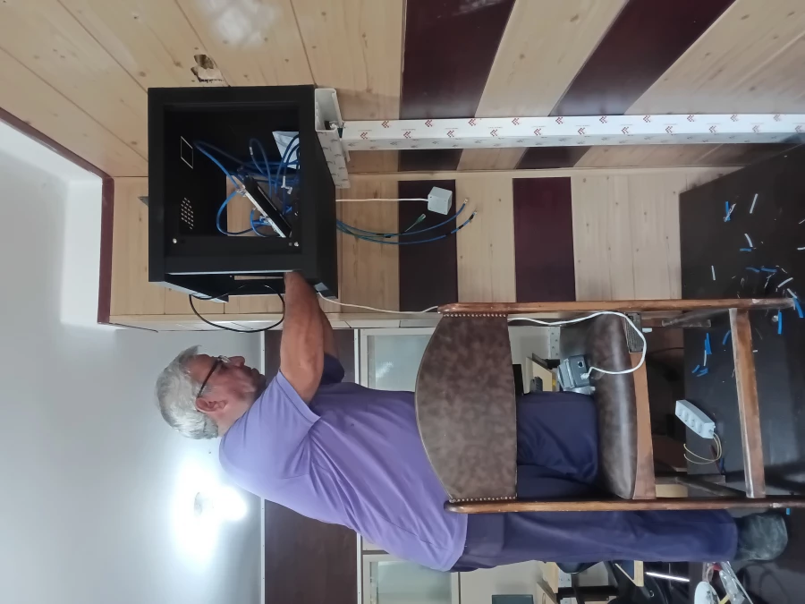 راه اندازی زیرساخت جدید اینترنت اتاق سایت پردیس شهید چمران 9