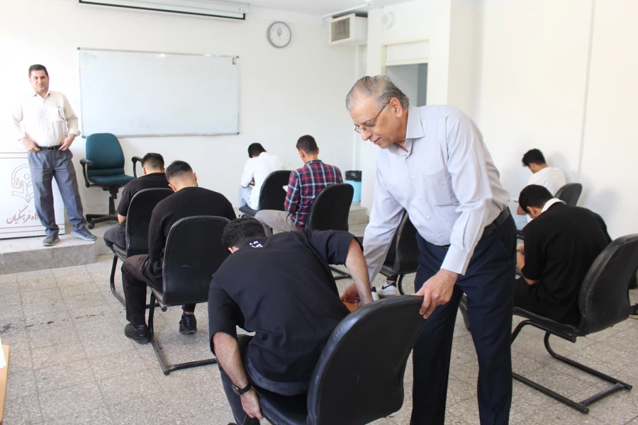 آغاز آزمون های معوقه نیمسال دوم ۱۴۰۴-۱۴۰۳ در پردیس شهید چمران 11