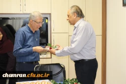 تقدیر از همکاران به مناسبت هفته دولت و روز کارمند 9