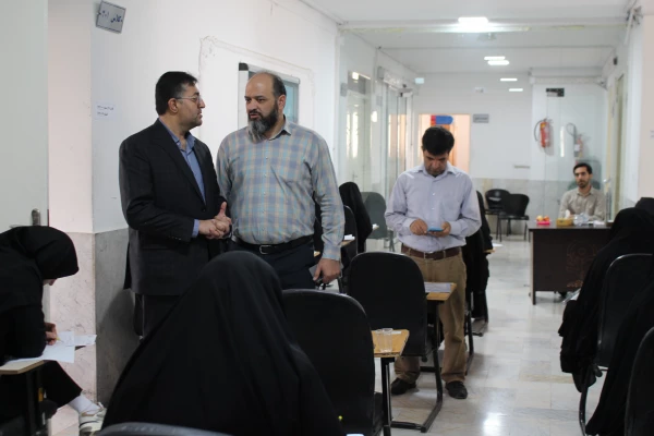 بازدید رئیس مرکز توسعه و بهسازی منابع انسانی از برگزاری آزمون اصلح مهارت آموزان  6