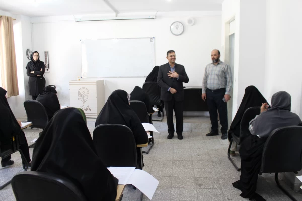 بازدید رئیس مرکز توسعه و بهسازی منابع انسانی از برگزاری آزمون اصلح مهارت آموزان  9
