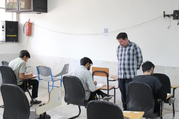 آخرین روز امتحانات پایان سال ۱۴۰۴-۱۴۰۳ در پردیس شهید چمران برگزار شد 4